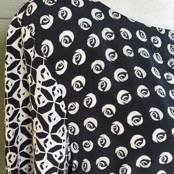 Escada Black Rose Motif Silk Blouse / Flawed - Picture 2 of 10